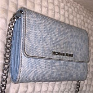 Rare Baby Blue Michael Kors Crossbody/Clutch 💎✨✨